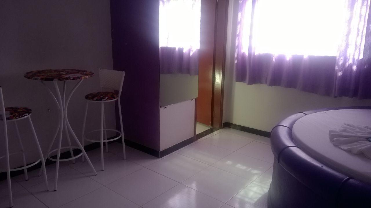 Canal Hum Hotel